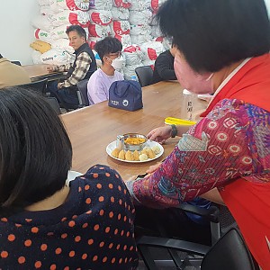 10월 식사지원(연꽃봉사단)